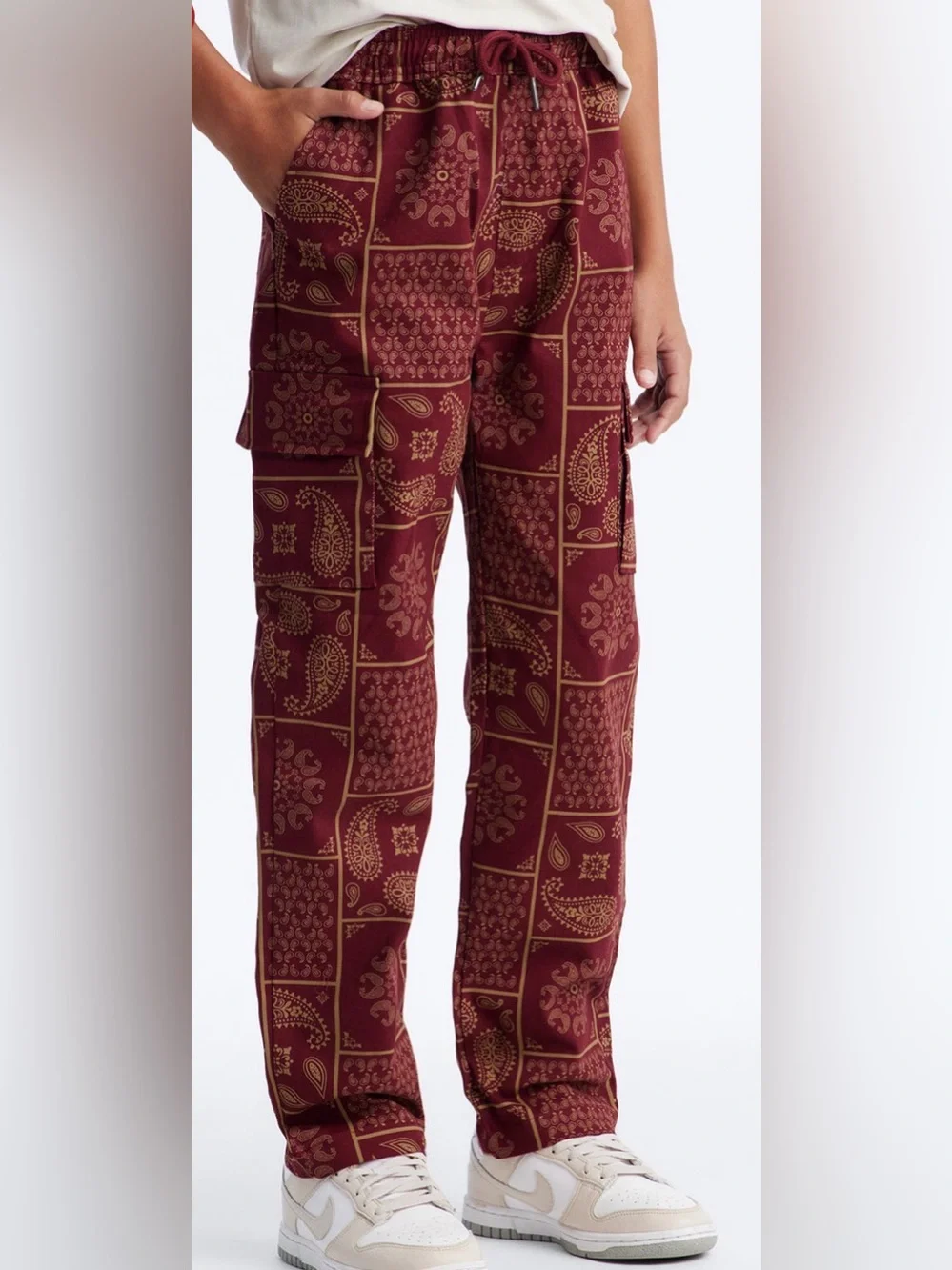 FASHION NOVA Kids Burgundy Slim Cargo Pants Size L NWT